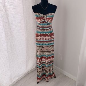 ALT.B STRAPLESS MAXI DRESS